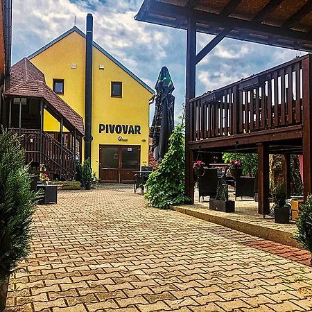 Pivovar Pod Lipou Kysice Экстерьер фото